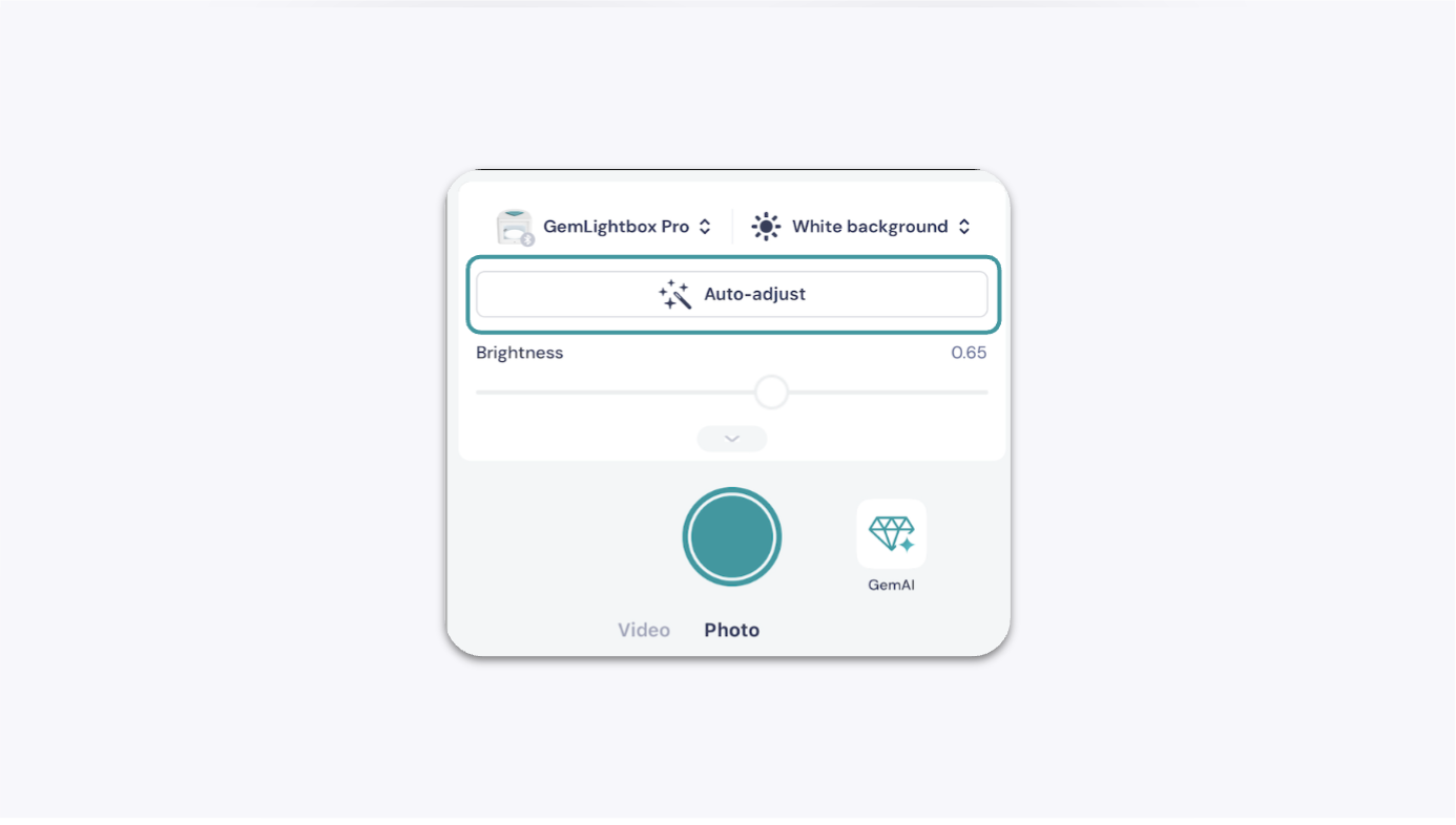 Auto-Adjust button on the GemIQ app camera capture screen